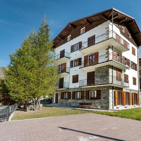 Hellochalet - Maison Rue De La Neige - Family Ski Holiday Walking Distance Skirun And Gondola Valtournenche Exterior photo