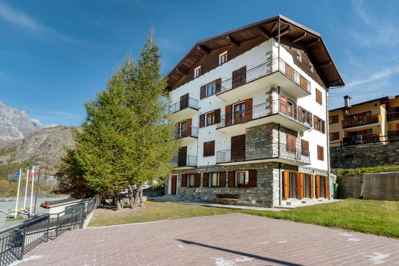 Hellochalet - Maison Rue De La Neige - Family Ski Holiday Walking Distance Skirun And Gondola Valtournenche Exterior photo