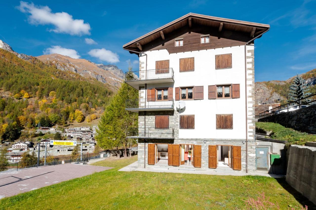 Hellochalet - Maison Rue De La Neige - Family Ski Holiday Walking Distance Skirun And Gondola Valtournenche Exterior photo